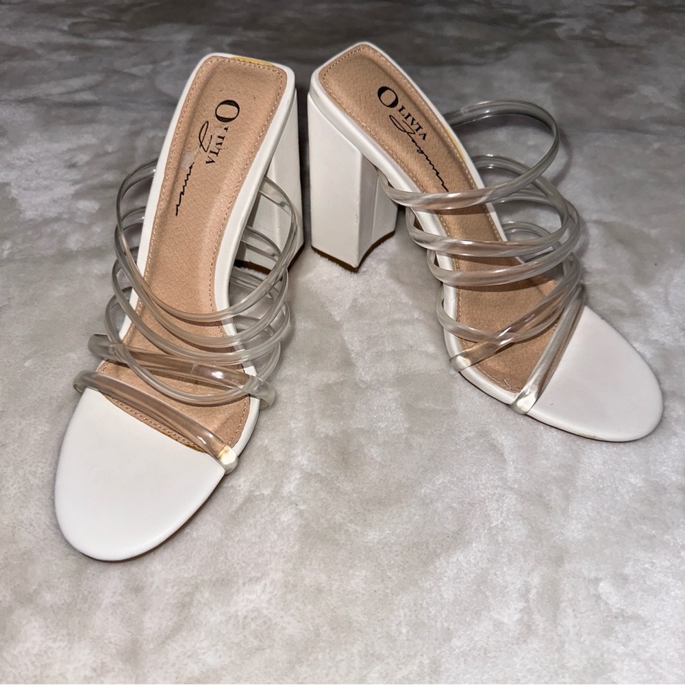 Olivia Ferguson White Clear Strappy Chunky Heels Size 8